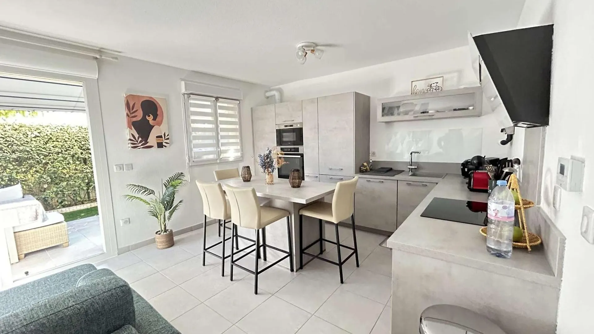 Mazet 3 Pieces Avec Jardin, Climatisation Et Parking Au Muy - Fr-1-226-554 Villa Le Muy 0*,  France