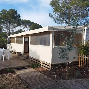 Mobil A Louer Dans Des Cigales 5 Etoiles Camping
